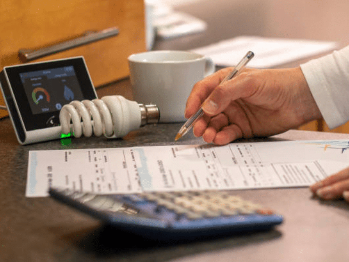Solar panels give man huge savings on electric bill