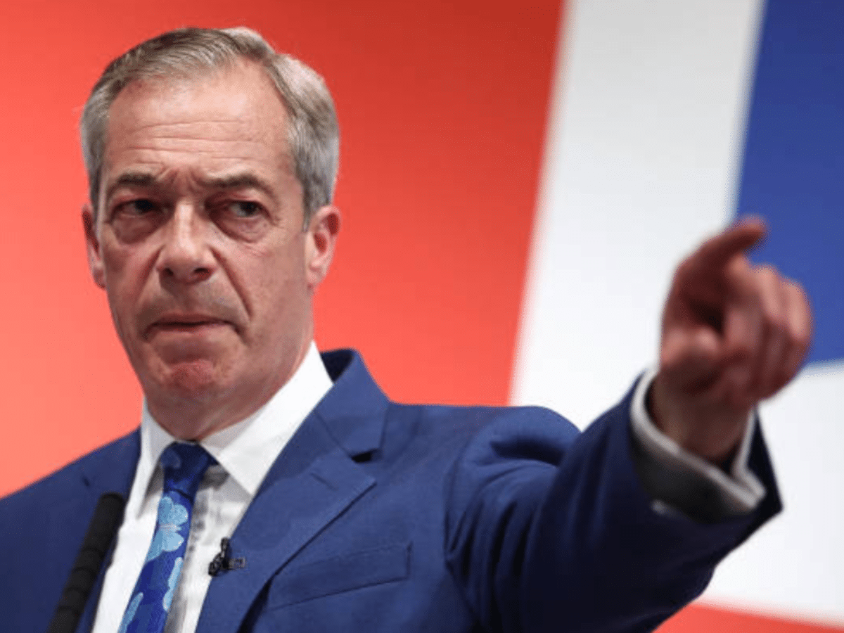 Farage makes pep talk video for neo-Nazis