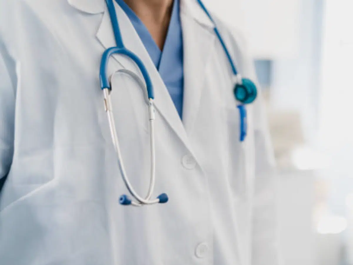 Starmer facilitating eroding strength of training for doctors