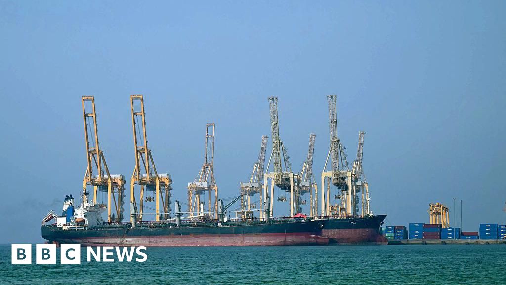 Trump says US Navy will protect ships in Middle East 'if necessary'