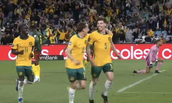 Former Heavyweight champion Mike Tyson will not face criminal charges over a fight on a plane last month