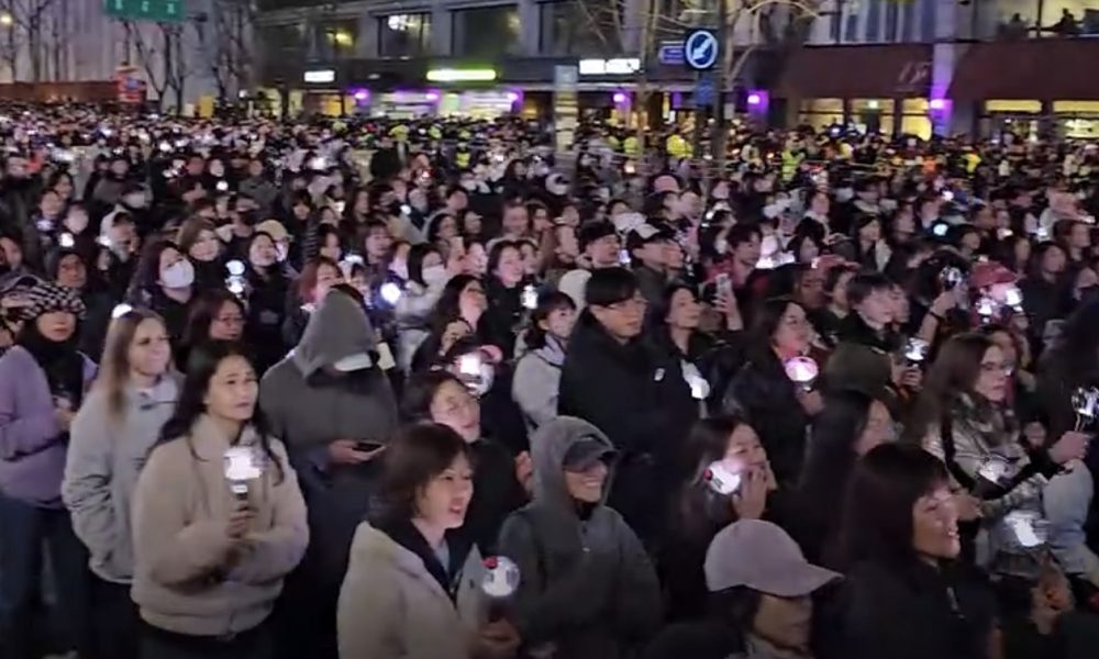 BTS Comeback Concert Draws 40,000 Fans to Gwanghwamun Square in