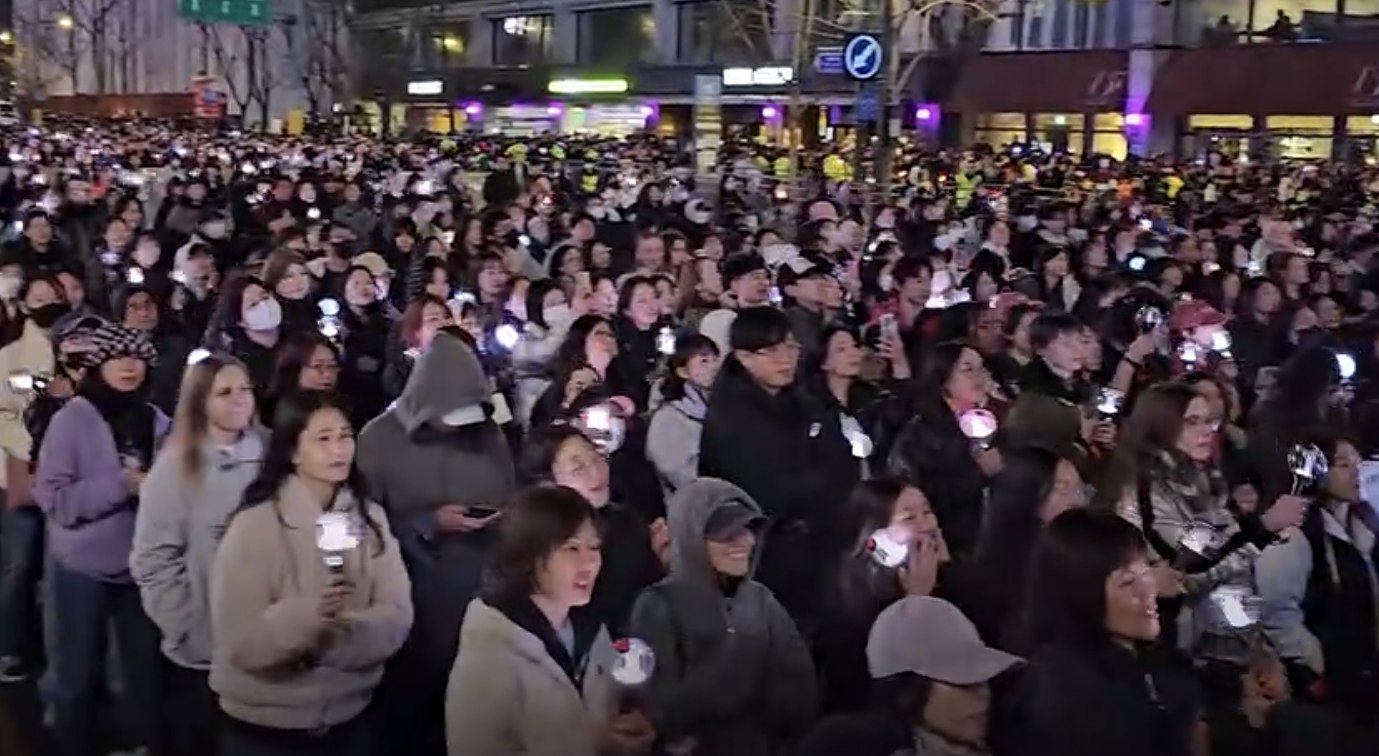 BTS Comeback Concert Draws 40,000 Fans to Gwanghwamun Square in