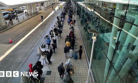 Partial government shutdown becomes the longest in US history