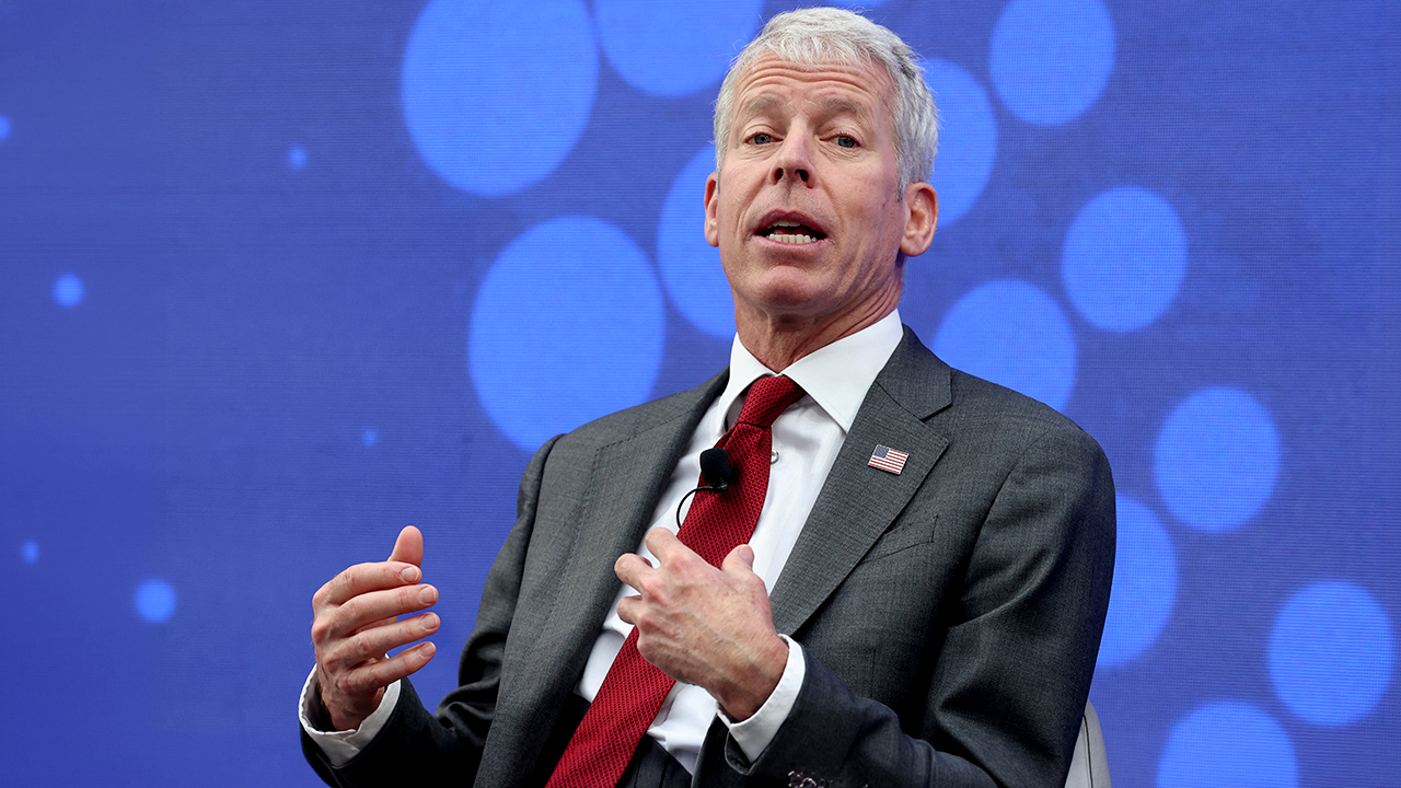 Energy Secretary Wright says Navy escorts for tankers coming relatively soon