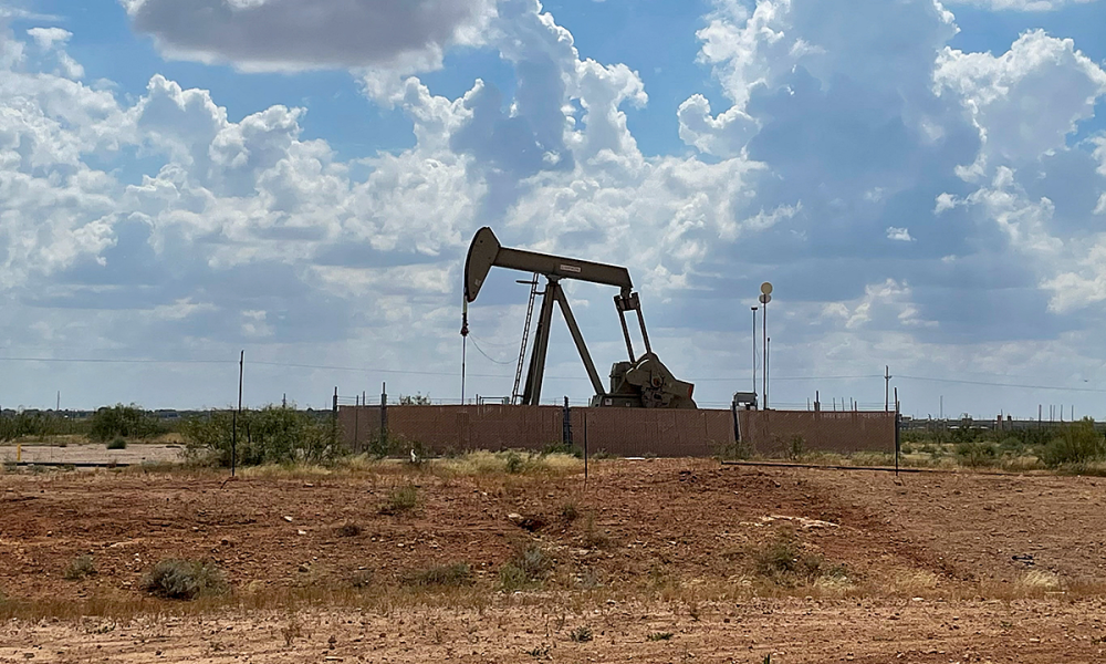 Oil prices top $100 per barrel as U.S.-Israeli war disrupts Middle East shipping