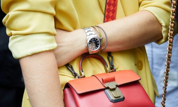 Cute metal watch outfit