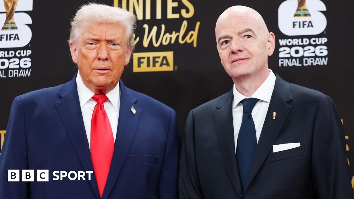 US President Donald Trump and Fifa president Gianni Infantino stand next to each other