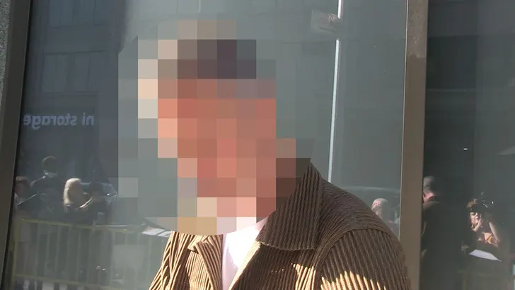 030426_freddie_prinze_jr_guess_who_KAL_blurred