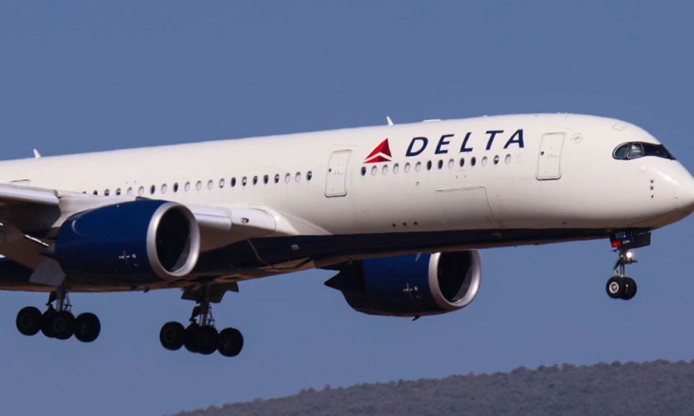 3 Delta flight attendants hospitalized after turbulence on Sydney flight