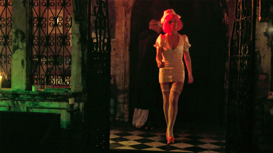 Matt Damon's Greatest Achievement Is In A Freaky, R-Rated Sci-Fi