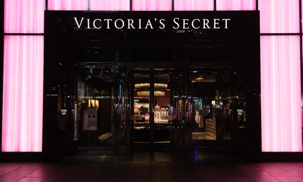 Victoria's Secret: A Clear Turnaround Opportunity (Rating Upgrade)