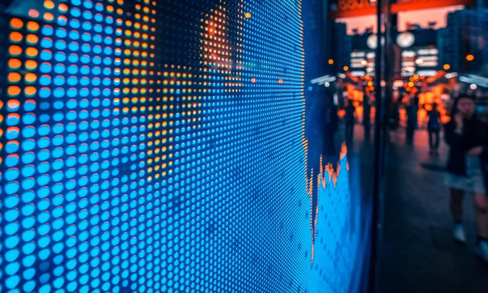 Fidelity Stock Selector Mid Cap Fund Q4 2025 Commentary (FSSMX)