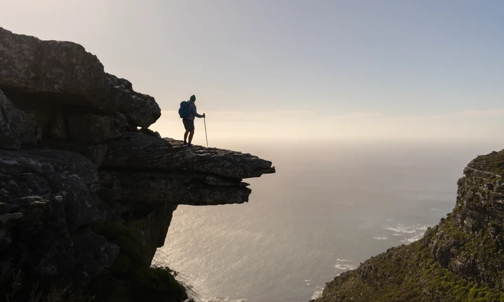 Weekly Commentary: At The Brink