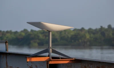 AT&T: Starlink IPO Risk (NYSE:T)