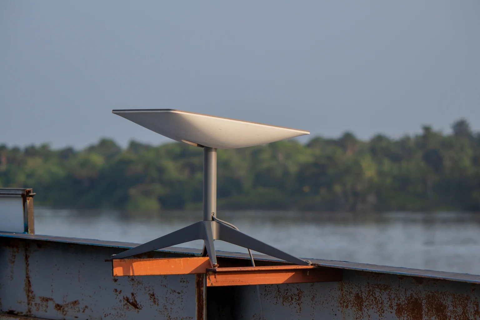 AT&T: Starlink IPO Risk (NYSE:T)