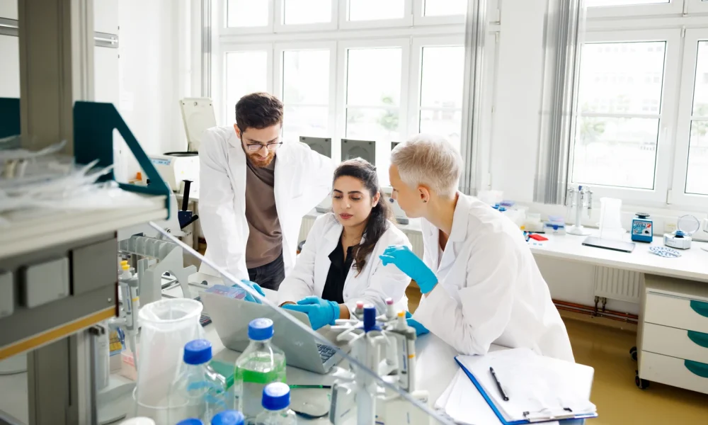 BMEZ: Sell, Distributions Down 34% And Undercovered (NYSE:BMEZ)