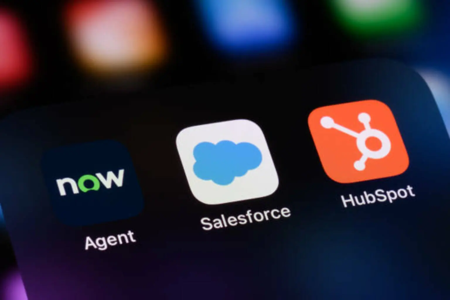 HubSpot: Believe The Transition, But Wait For Confirmation