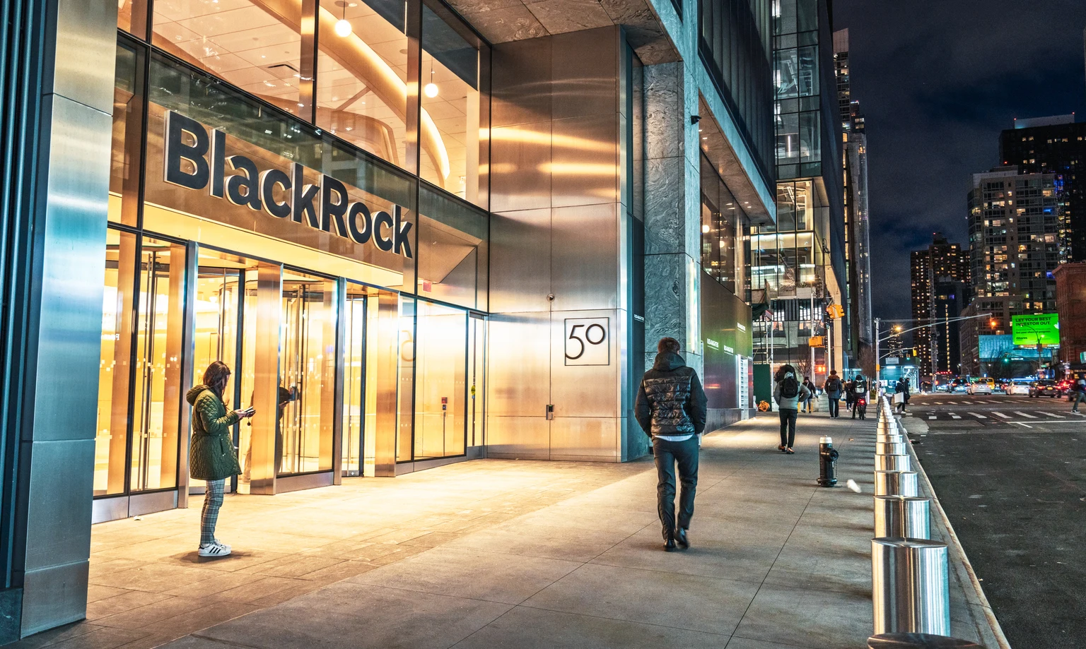 BlackRock - Diversification Away From ETFs Comes To Bite (NYSE:BLK)