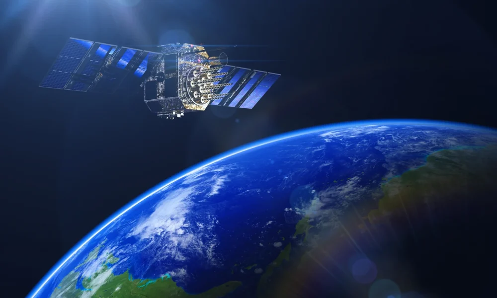 Planet Labs Crushes Earnings, But Risk Is Rising