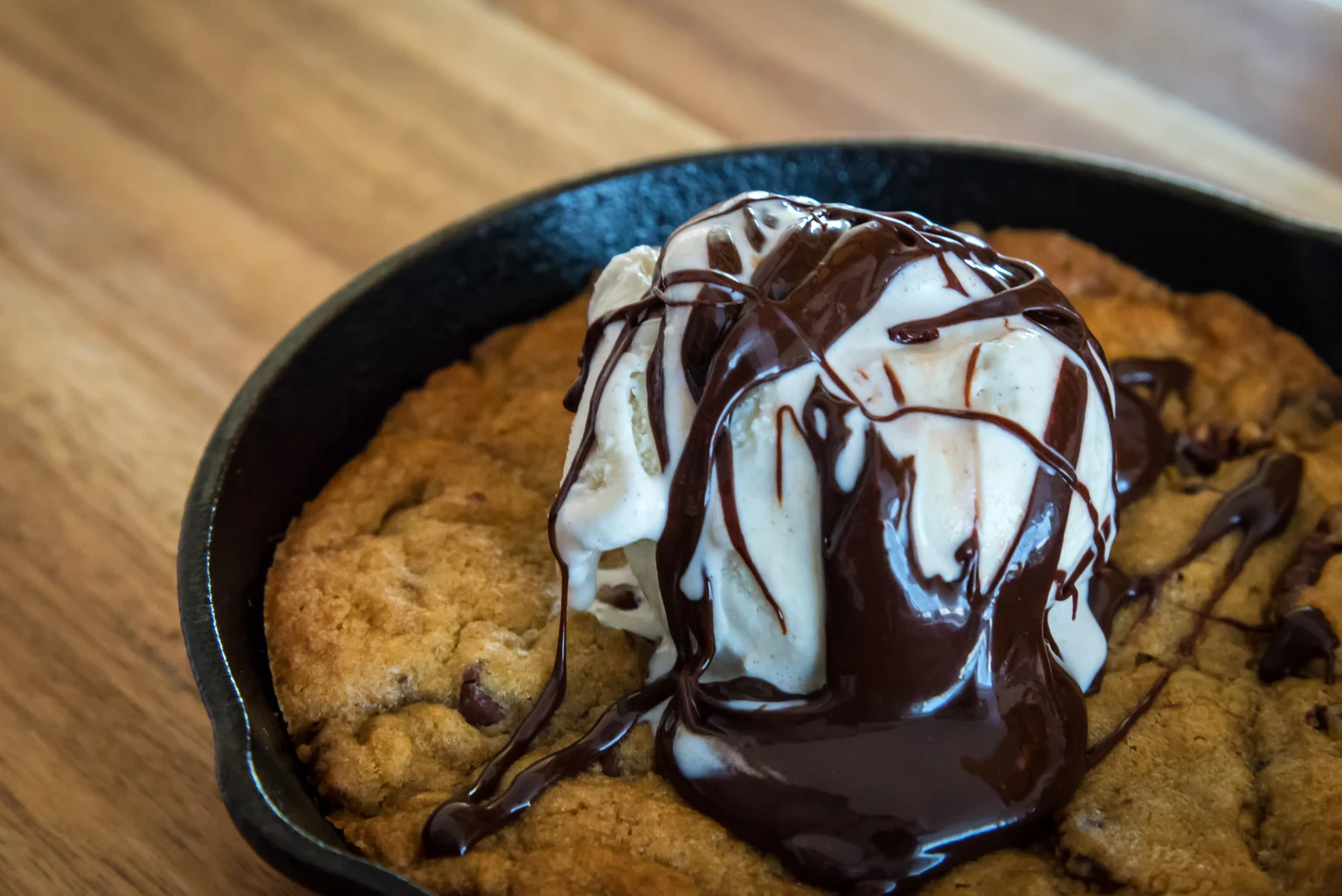 BJ's Restaurants: Another Pizookie Dip Worth Buying