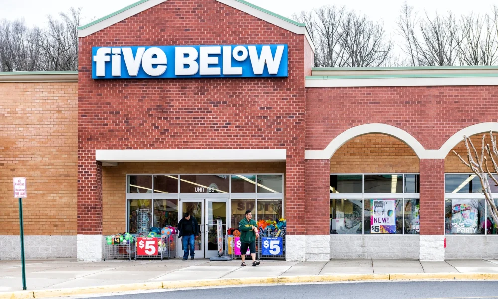 Five Below Stock Might Grow Faster Than Its Management Expects (NASDAQ:FIVE)
