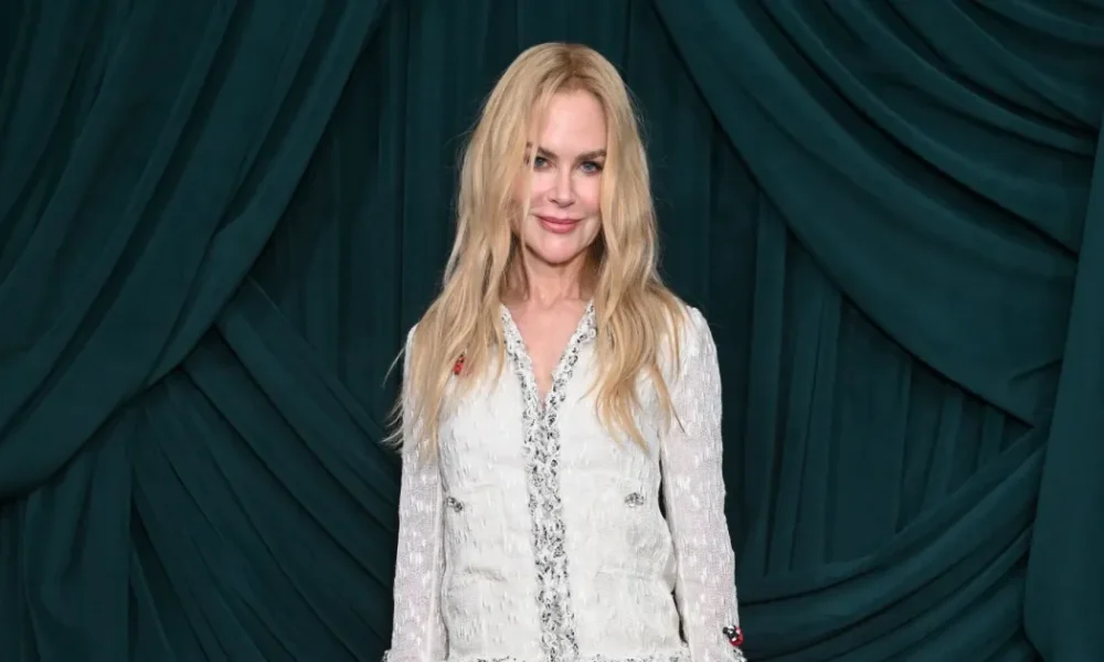 Nicole Kidman’s Ballerina Sneakers Are the 'It' Girl Shoe