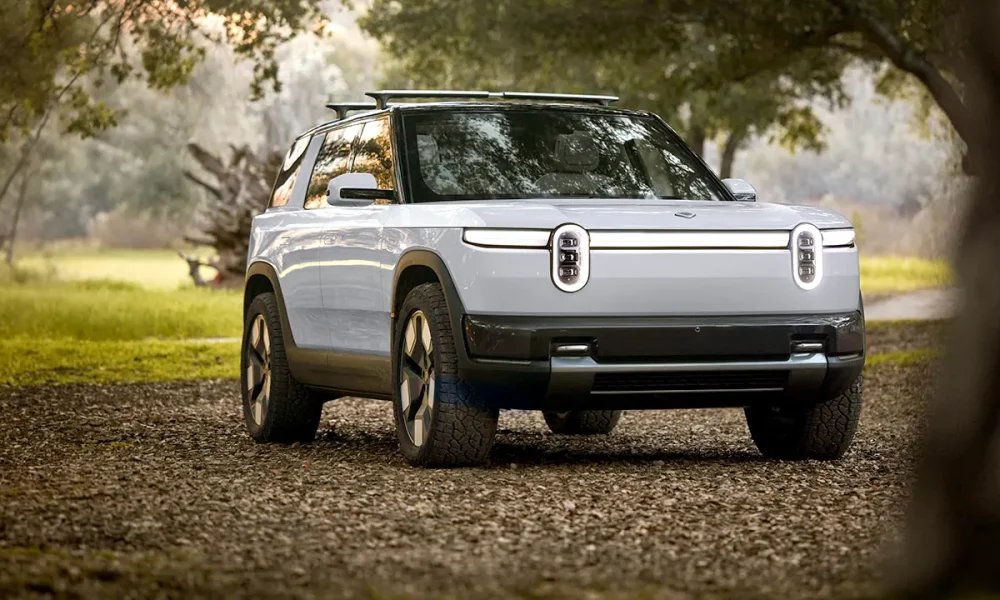 Rivian and Uber announce $1.25B robotaxi partnership across 25 cities