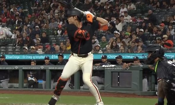 San Francisco Giants outfielder Lee Jung-Hoo