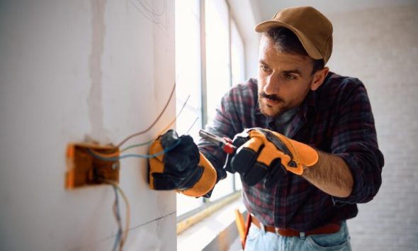 Every callback costs twice: labour and reputation. One loose lug or overheated backstab can turn a profitable job into a margin killer. On a $6,000 service upgrade, a single half-day callback can erase 25–40% of projected profit.