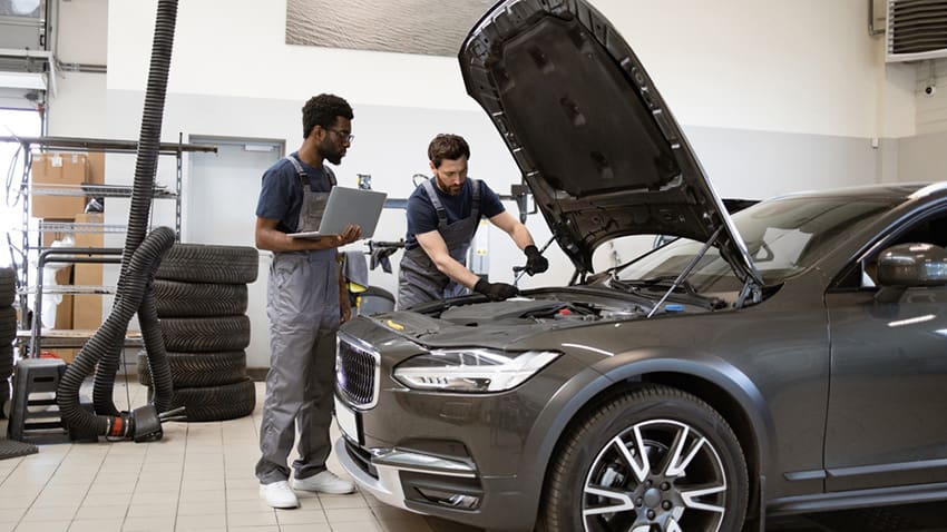 UK automotive skills shortage hits record high as 92% of employers struggle to recruit