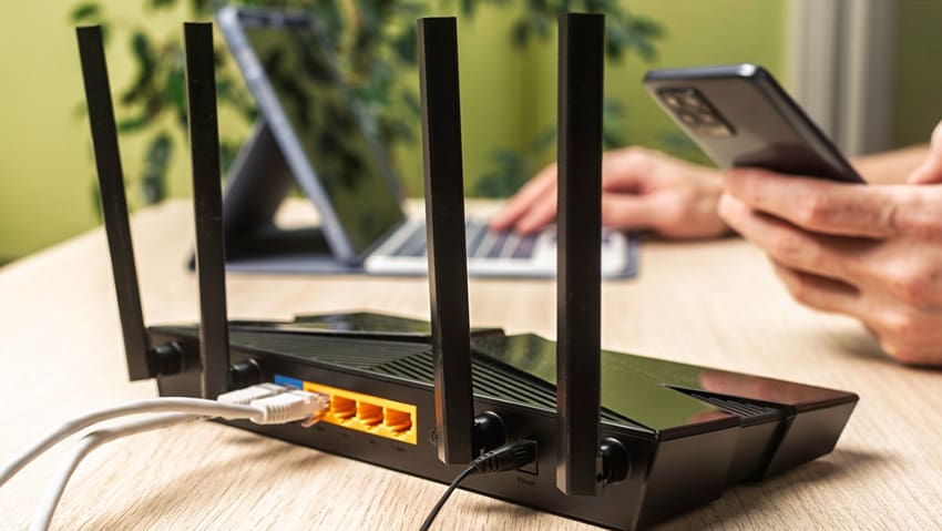 US bans foreign-made internet routers citing cybersecurity and espionage risks