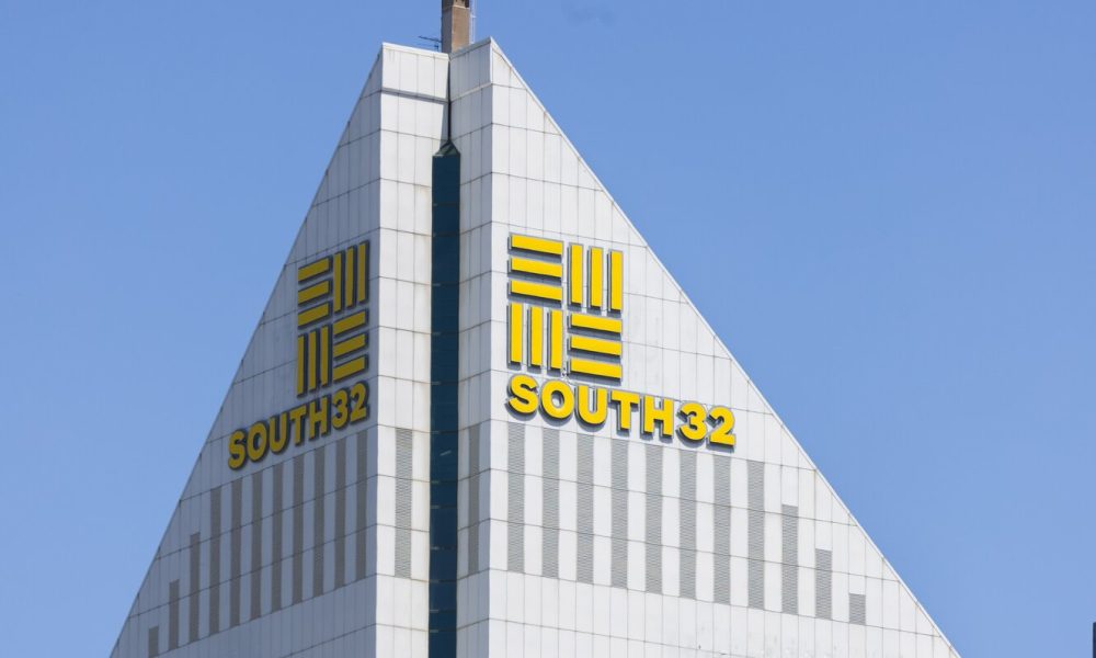 Worker dies at South32's alumina plant