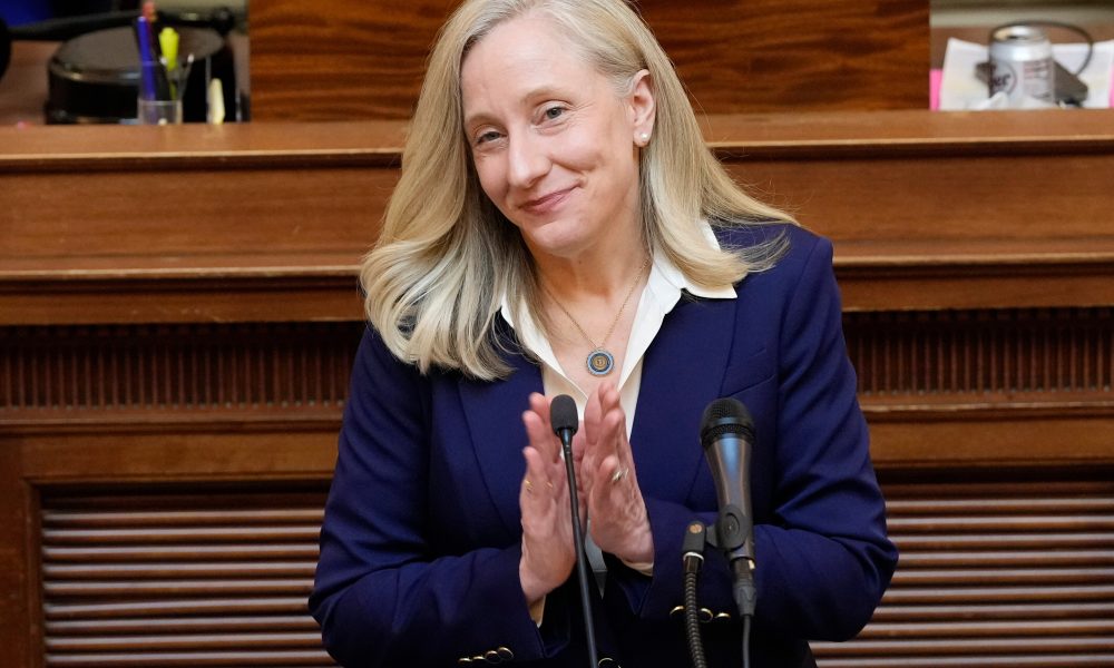 Abigail Spanberger faces a national test with Virginia redistricting