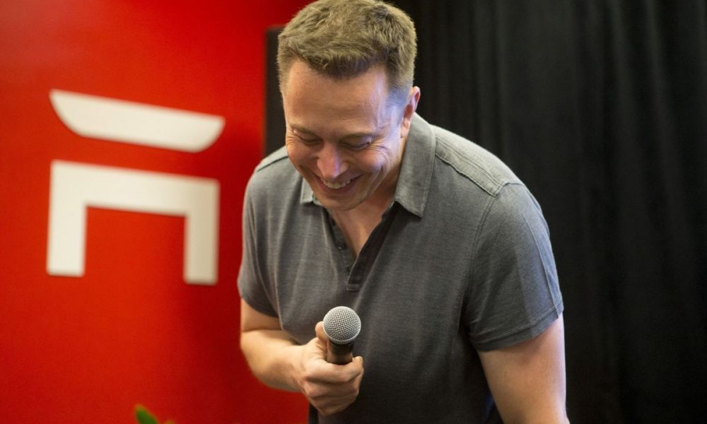 Tesla CEO Elon Musk speaks about new Autopilot features during a Tesla event in Palo Alto, California October 14, 2015.