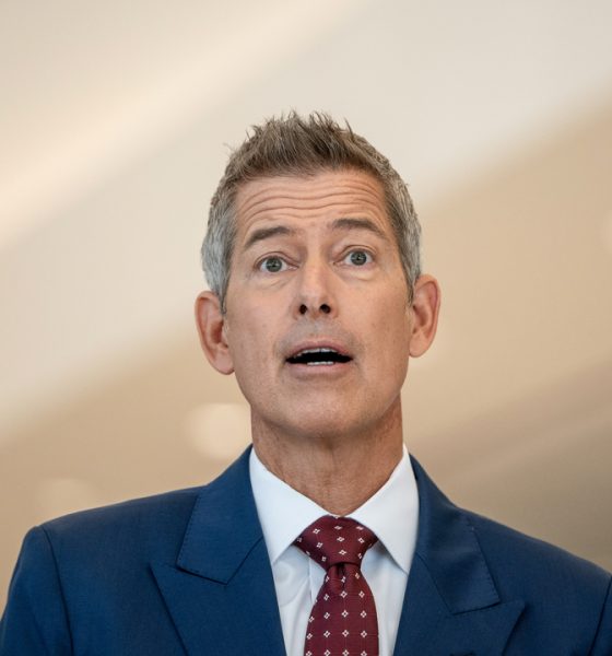 Flights resume at Washington airports after chemical odor disruption