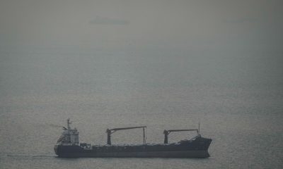 Trump's shifting strategy on the Strait of Hormuz drives criticism