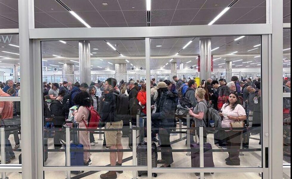 Storms add to thousands of canceled US flights during partial government shutdown