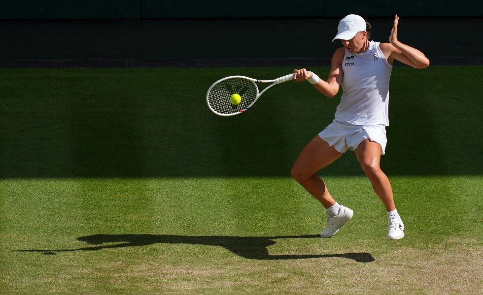 Wimbledon introduces video review on six courts for this year's tournament