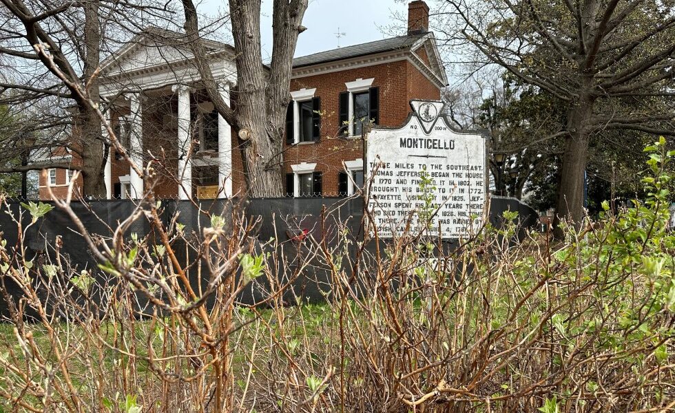 Quadruple amputee cornhole player waves extradition hearing in fatal shooting case