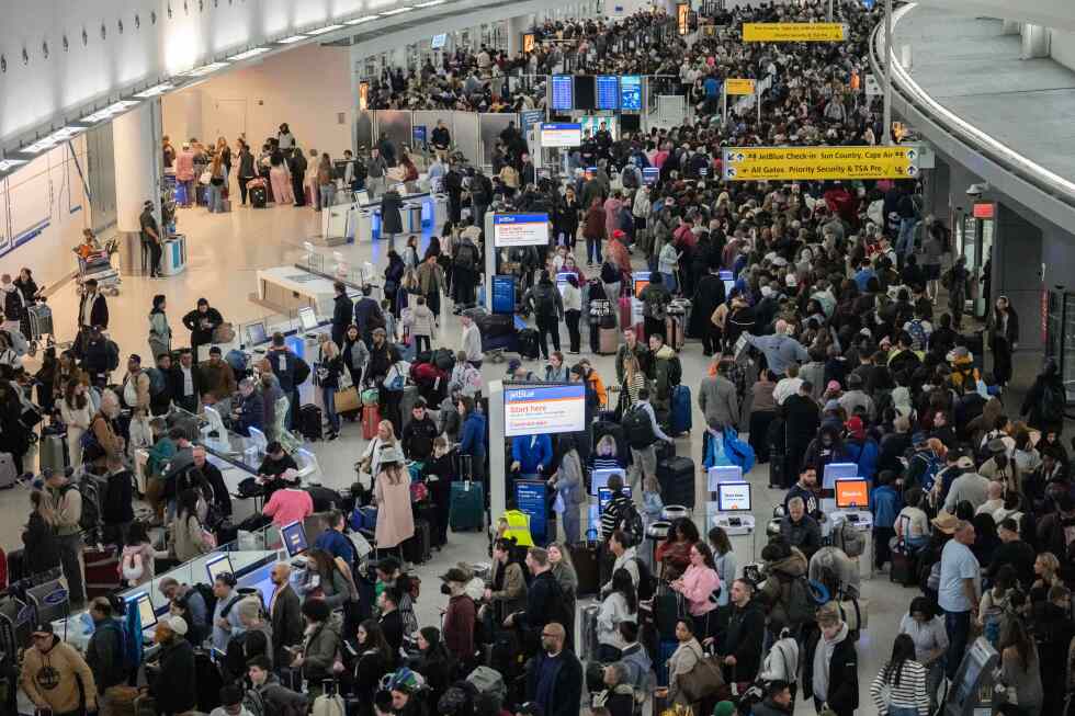 Enhanced role for immigration officers at US airports