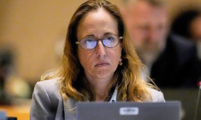 Top FDA official seeks to hire friend pushing new antidepressants warning