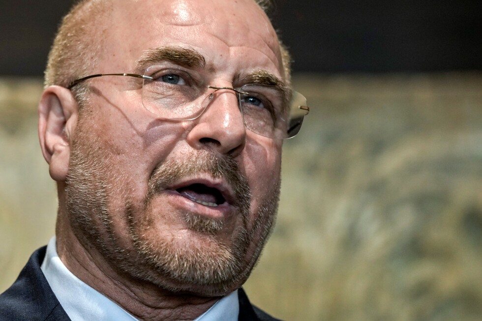 Iran's parliament speaker, Qalibaf, floated as US contact