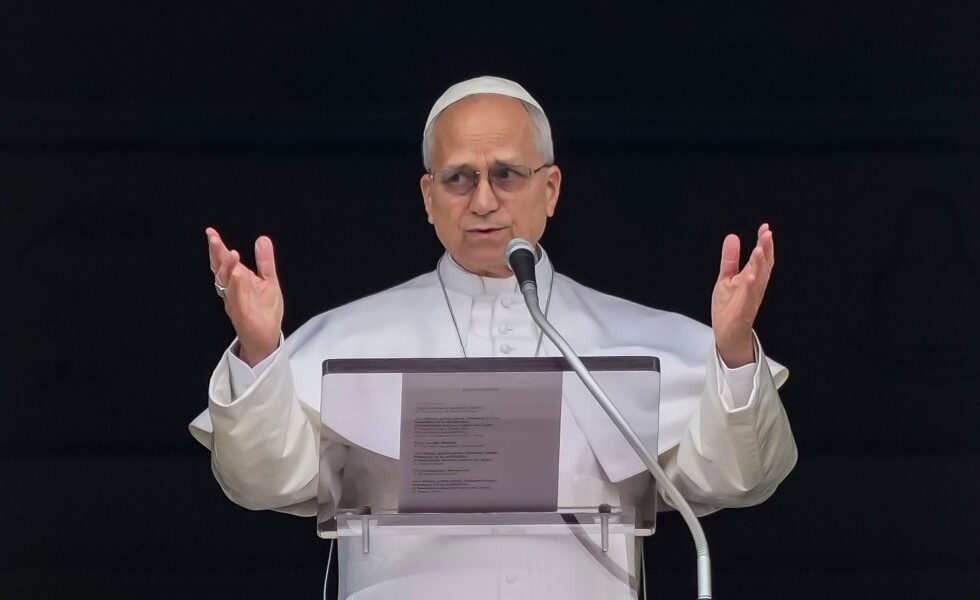 Pope Leo XIV demands end to war on Iran in appeal to leaders