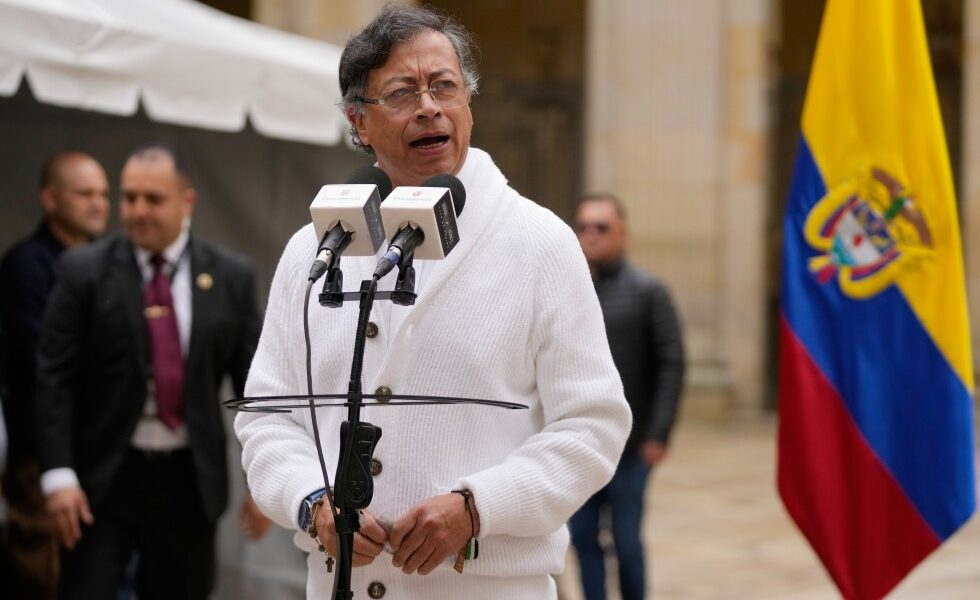 DEA names Colombian president 'priority target' as US prosecutors probe ties to drug traffickers