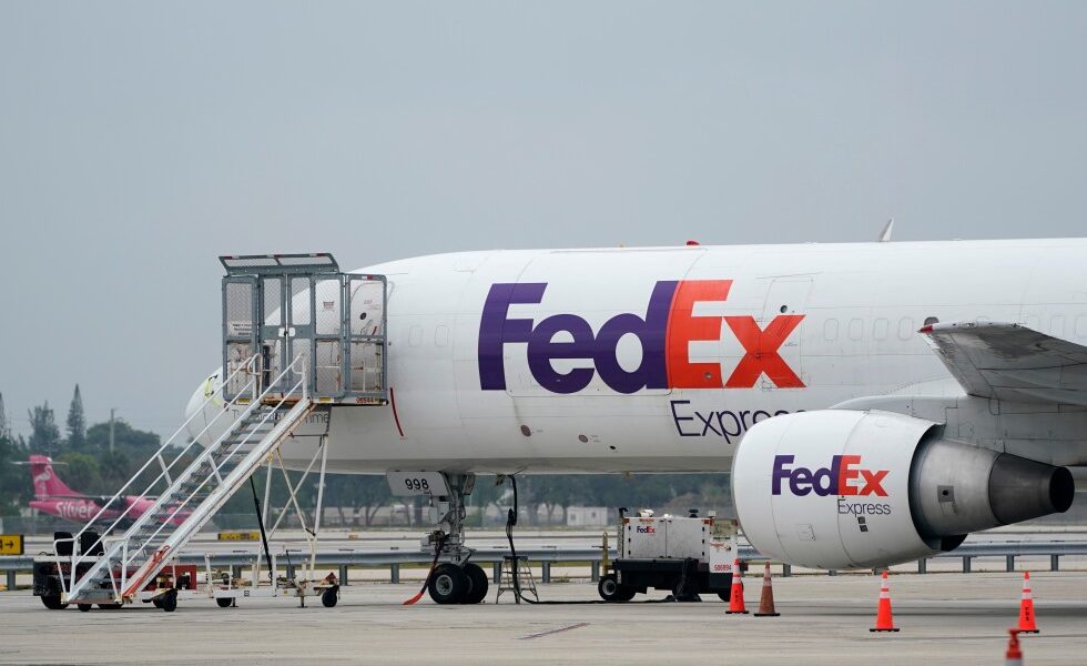 Federal court rejects Trump administration attempt to slow tariff refund process