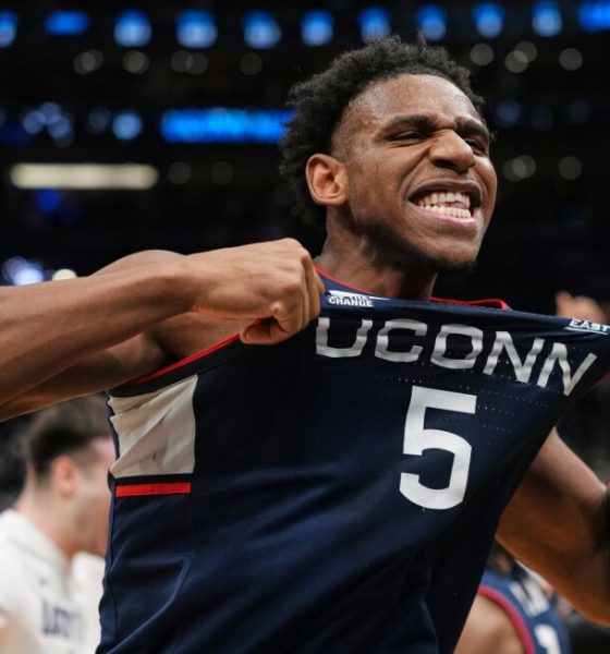 UConn will play Illinois and Arizona to face Michigan in Final Four