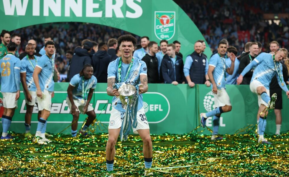 Man City dominates Arsenal to win English League Cup 2-0