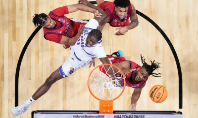 St. John's beats Kansas 67-65 on Darling's layup at the buzzer in March Madness