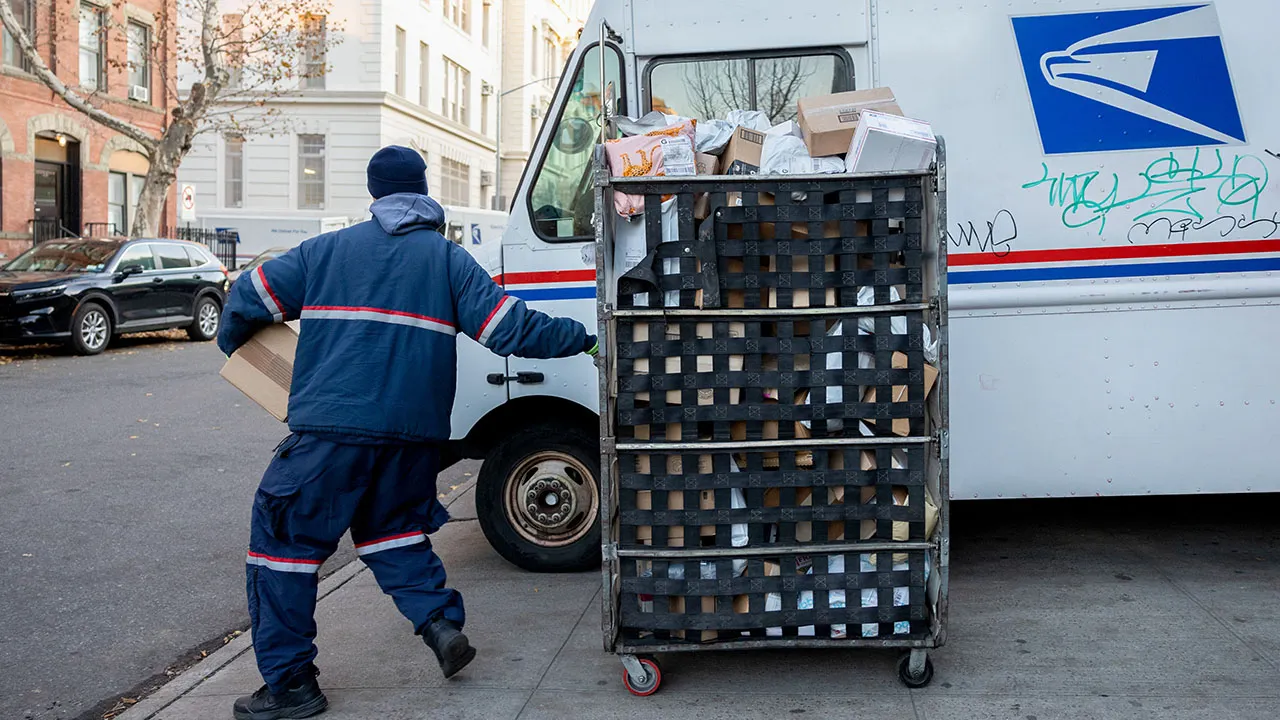 USPS warns Congress it will run out of cash within a year without reforms